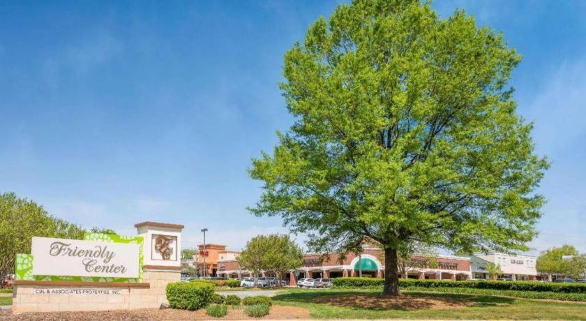 Clarion Pointe - Greensboro Coliseum Area المظهر الخارجي الصورة