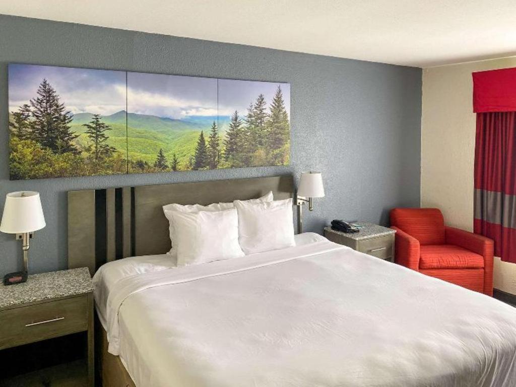 Clarion Pointe - Greensboro Coliseum Area المظهر الخارجي الصورة