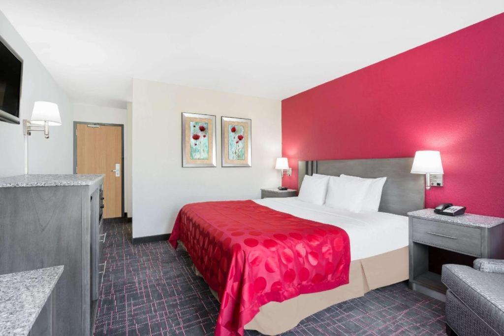 Clarion Pointe - Greensboro Coliseum Area المظهر الخارجي الصورة